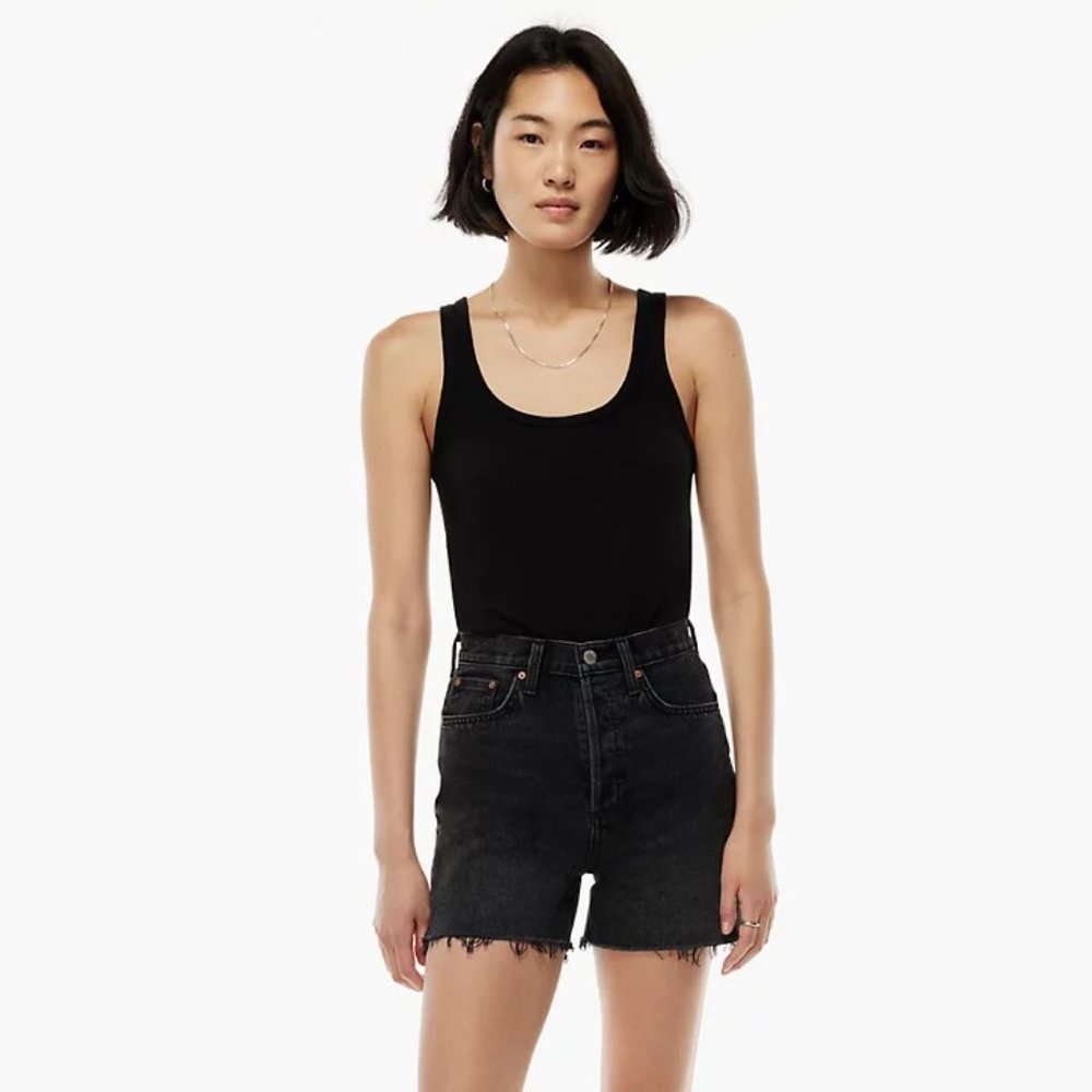 New Aritzia Denim Forum The Yoko Mid Thigh Shorts High-Waisted Long Jean Cut-Off - Picture 4 of 11